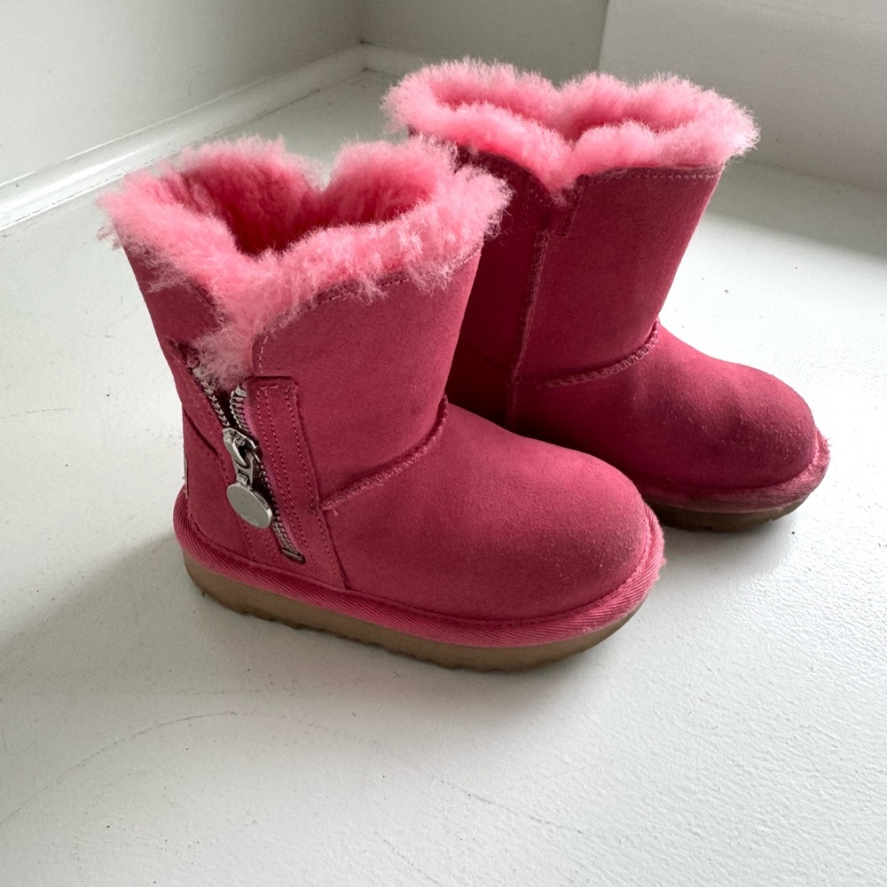 UGG Pink Fleece-Lined Toddler Boots Size 7